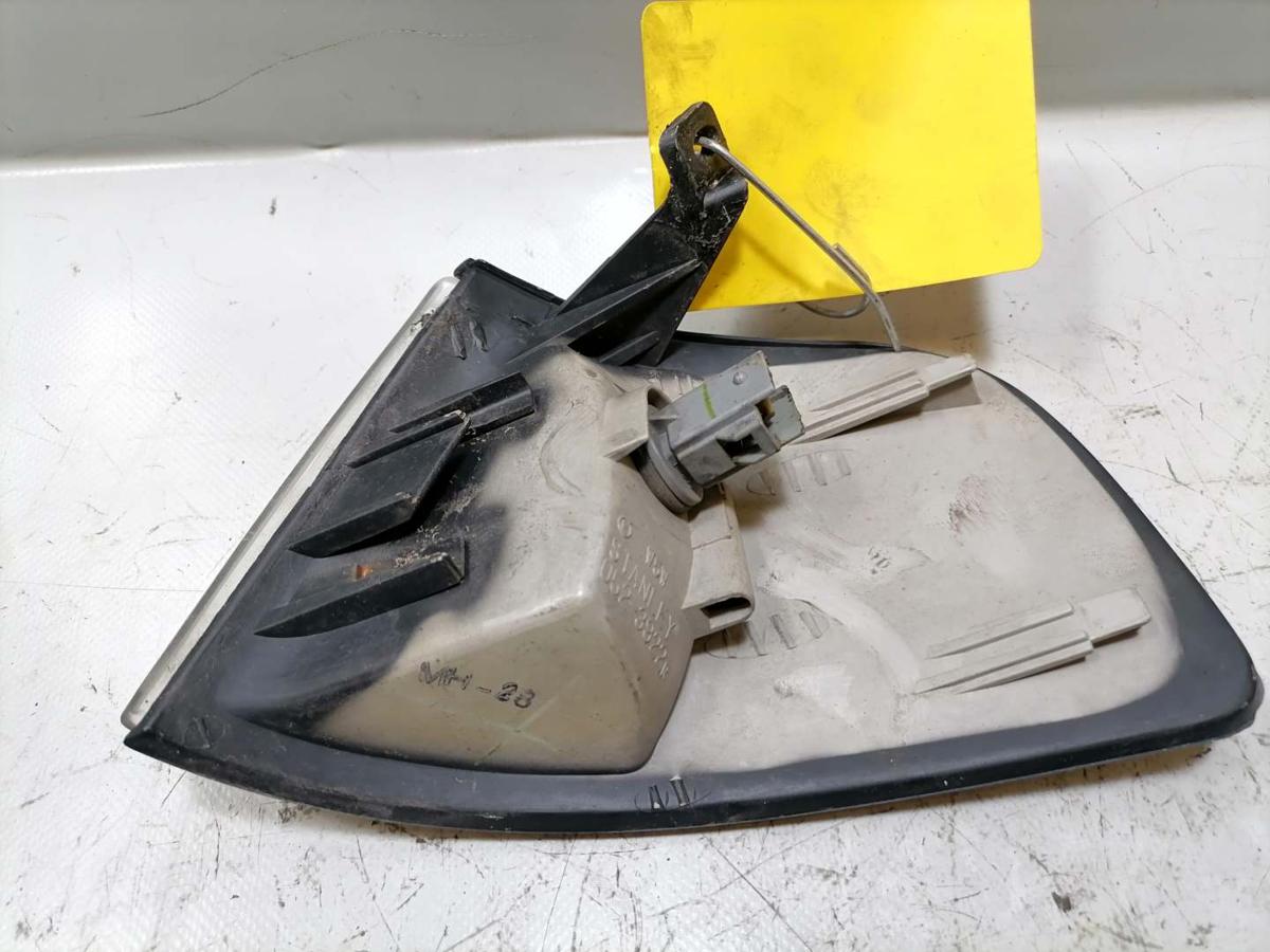 Honda Civic EC8 original Blinker Blinkleuchte vorn rechts Bj.1991